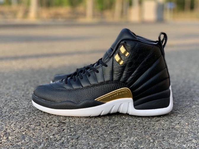 Gold-White Retro 'Reptile' Jordan 12 AO6068-007 Air Black Metallic 0801